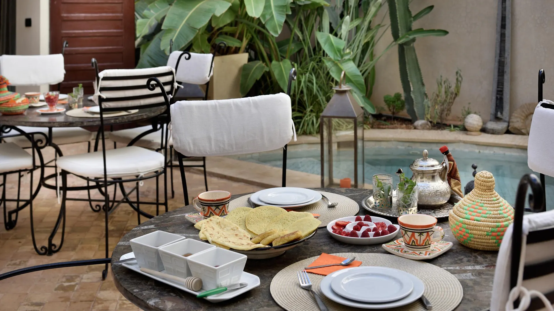 Riad Les Ammonites And Spa Marrakesh 4*,