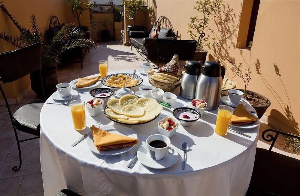 Riad Les Ammonites And Spa Marrakesh
