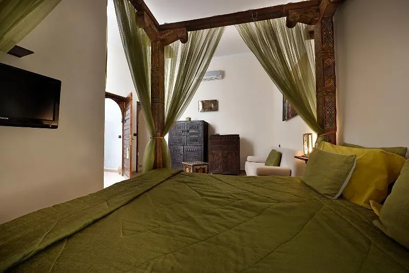 Riad Les Ammonites And Spa Marrakesh